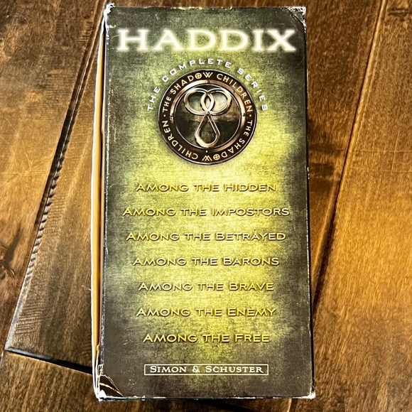 The Shadow Children Series - 7 Paperback Books Boxed Set - Picture 4 of 5